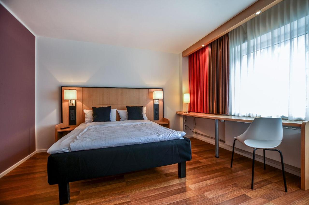 Stay Lev Hotel Leverkusen Eksteriør billede