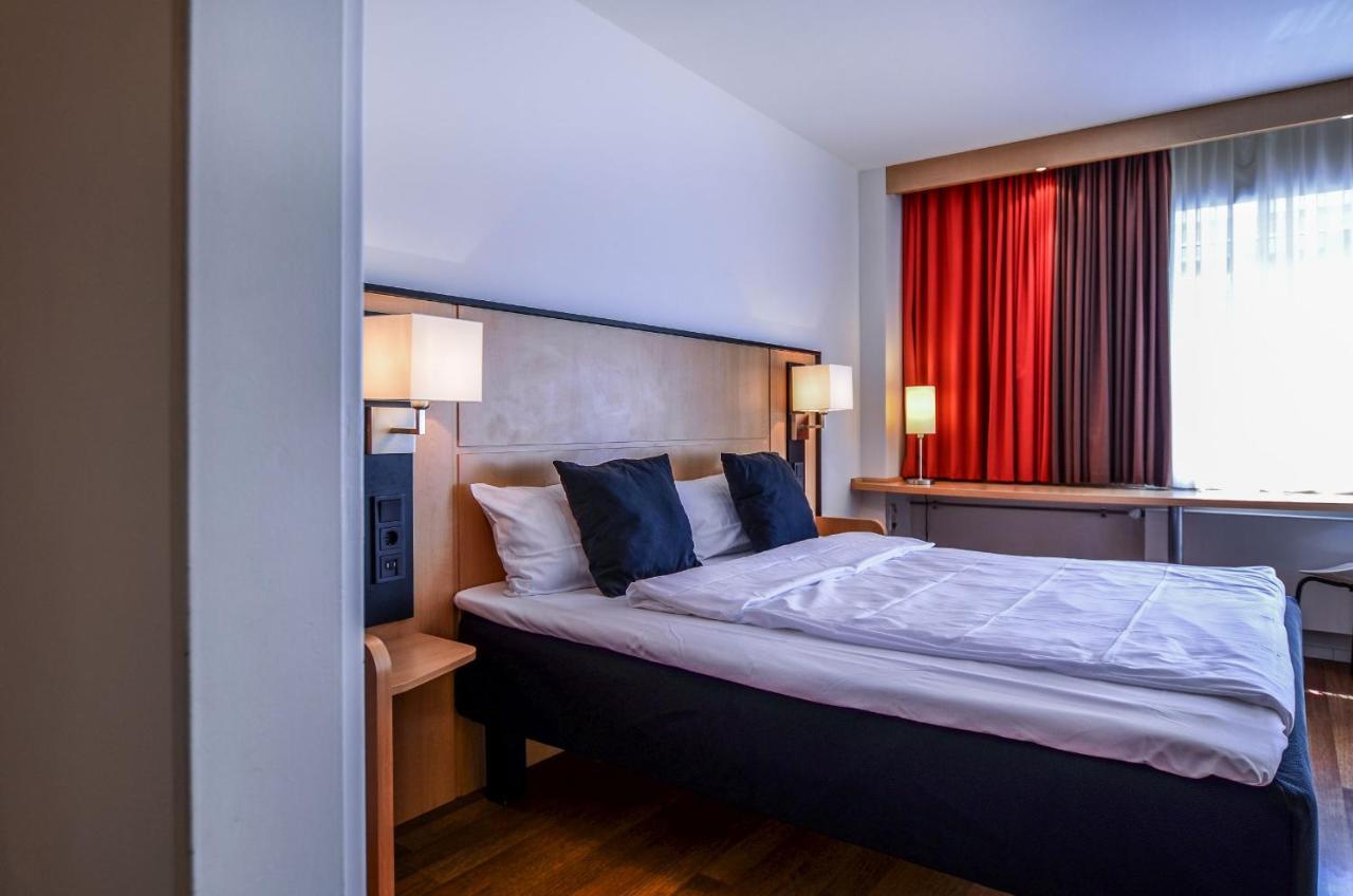 Stay Lev Hotel Leverkusen Eksteriør billede